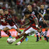 Basicamente entrando como reserva, o atacante participou de oito jogos e marcou apenas um gol com a camisa do Rubro-Negro Carioca