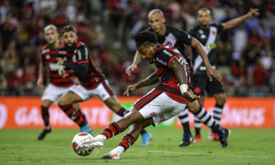 Basicamente entrando como reserva, o atacante participou de oito jogos e marcou apenas um gol com a camisa do Rubro-Negro Carioca