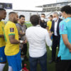 De acordo com notícia divulgada pelo narrador e apresentador Galvão Bueno, a decisão da entidade precisa ser avisada à Fifa e à Argentina
