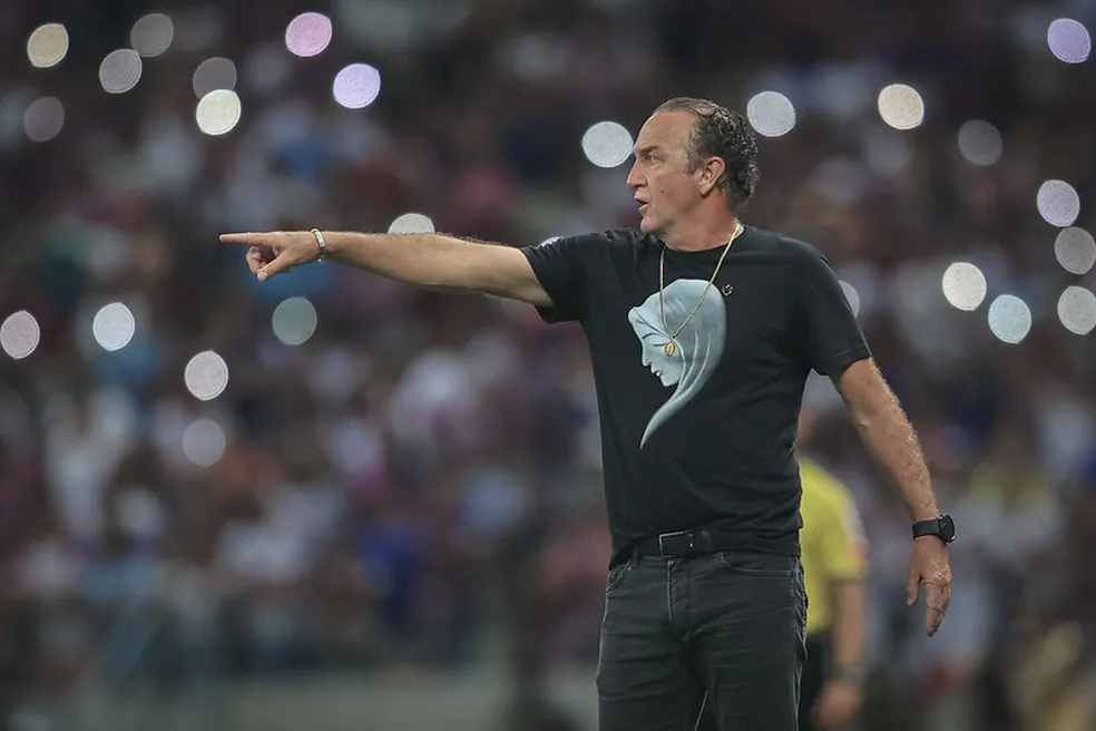 O técnico do Atlético Mineiro avalia o trabalho do argentino Vojvoda como "maravilhoso" na temporada 2022 do futebol