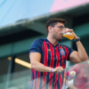 Cerca de 82% da torcida do Bahia consome cerveja no estádio