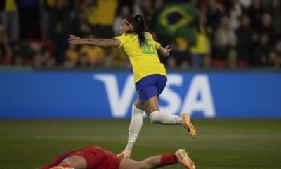 Atacante da seleção brasileira no Mundial Feminino disputa posto da premiação de gol mais bonito